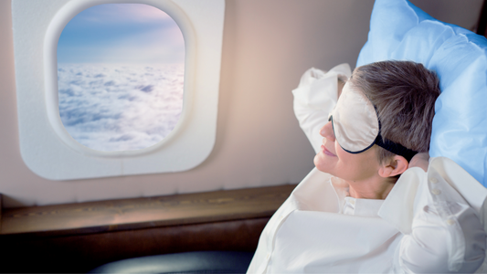 Jet Set & Rest: Mastering Sleep While Traveling